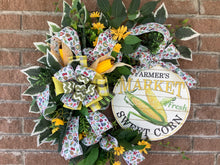 Load image into Gallery viewer, Farmers Market Sweet Corn wreath, Garden decor, Summer wreath for front door
