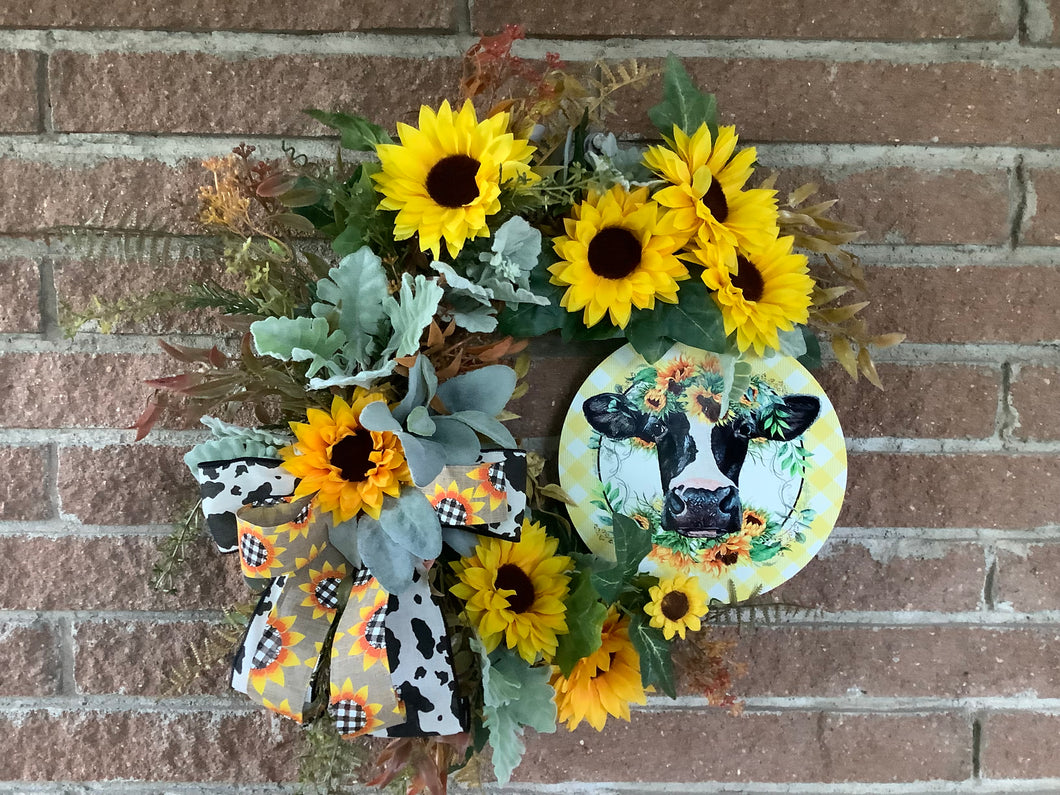 Cow Sunflower Home Decor, Small Farmhouse Wreath, Summer wreath, Fall wreath