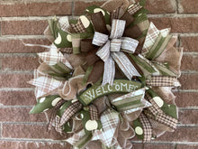 Load image into Gallery viewer, Welcome pancake home decor, Wreath for front door, Green decor
