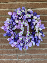 Load image into Gallery viewer, Purple tulip wreath
