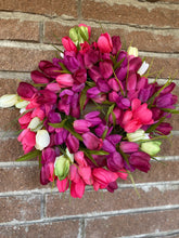 Load image into Gallery viewer, Small tulip wreath/centerpiece
